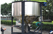 立式塑料顆粒攪拌機(jī)應(yīng)用說(shuō)明